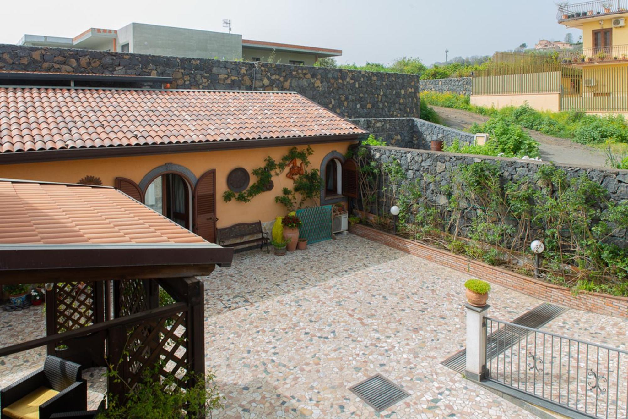 B&B Villa Liliya Fiumefreddo di Sicilia Exterior foto